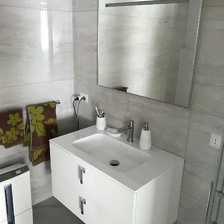 Vittoria Apartment