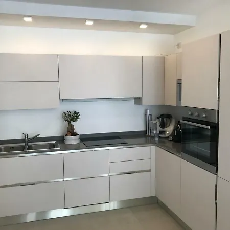 Apartment Vittoria *